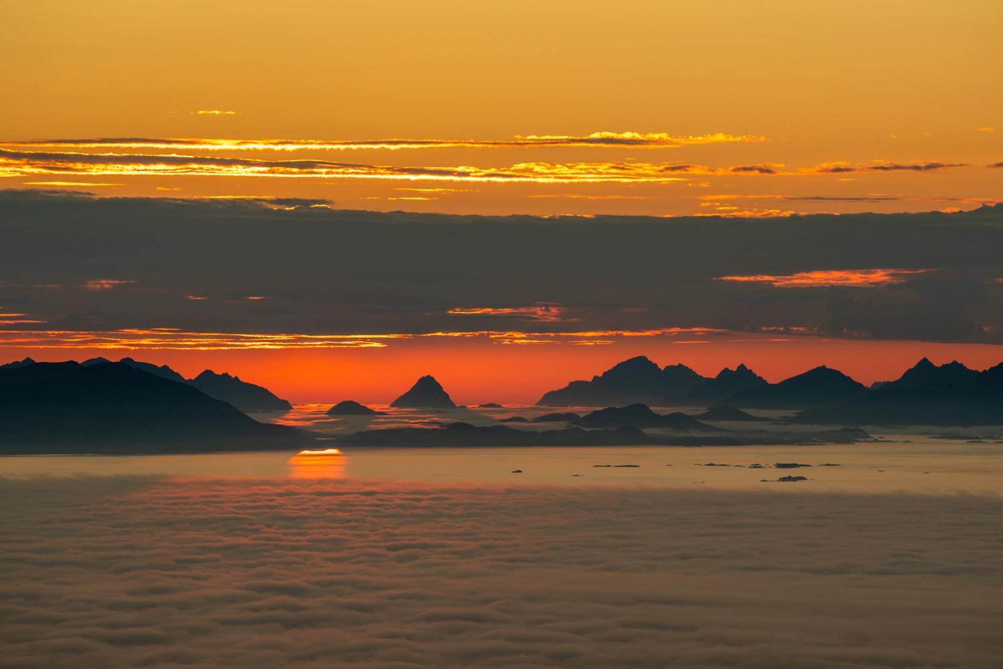Skata Boutique Hotel Henningsvær Dış mekan fotoğraf