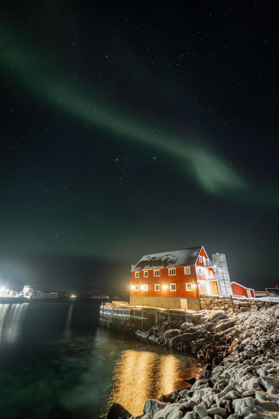 Skata Boutique Hotel Henningsvær Dış mekan fotoğraf